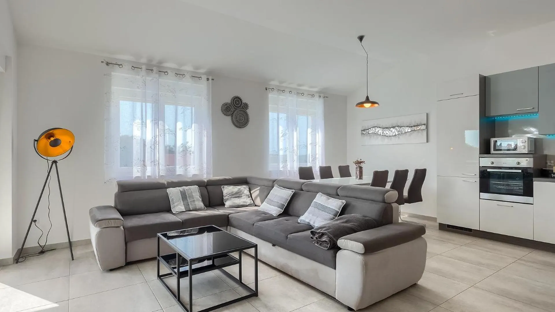 Family Friendly Apartments With A Swimming Pool Medulin - 20909